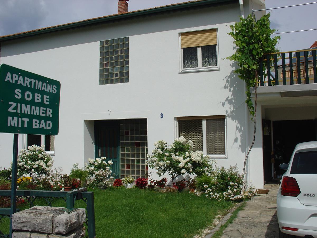 Apartments And Rooms Mirjana Bibinje Dış mekan fotoğraf